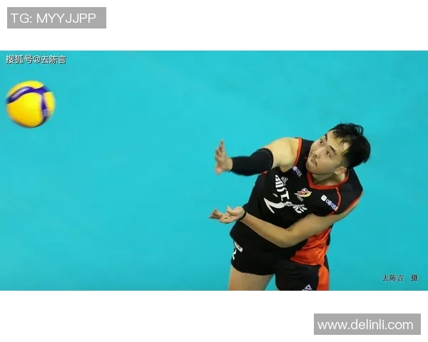 广东足球明星力克浙江队展现强大实力与团队合作精神 广东足球明星力克浙江队展现强大实力与团队合作精神