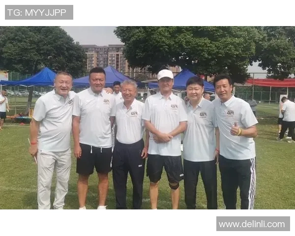 马明宇同期足球明星名单揭秘那些年我们追逐的绿茵传奇 马明宇同期足球明星名单揭秘那些年我们追逐的绿茵传奇